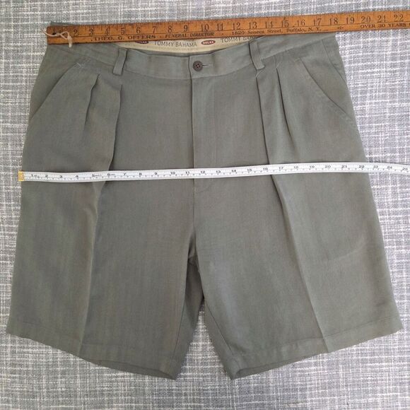 Tommy Bahama Relax Pleated Dress Shorts 100% Silk Olive Green Men's 36 SEE DESC - Picture 3 of 9
